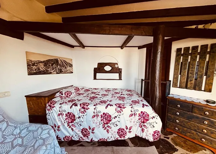 Casa Afrikika Casa Canaria Con Terraza En Garachico * Caleta de Interián